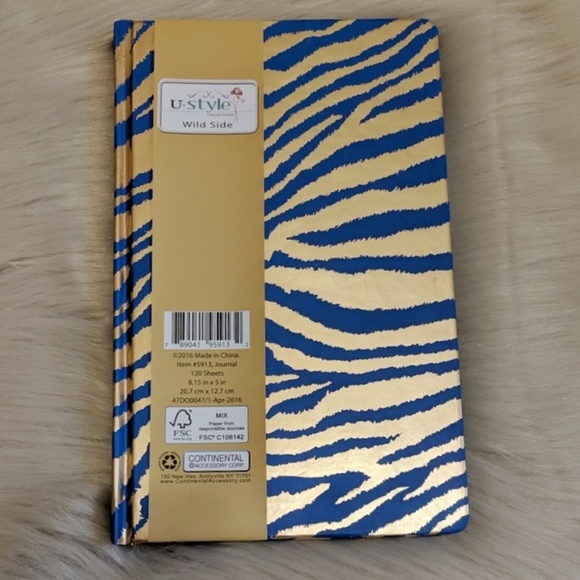 Bundle of 3 Journals. - Picture 3 of 6